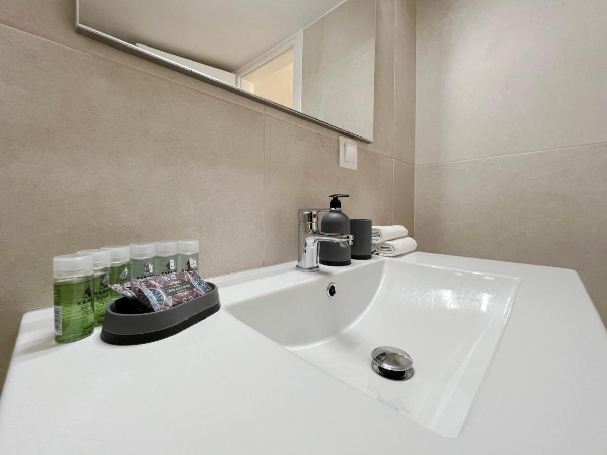 Апартаменты Mouson Modern 80Sqm Apt Next To Edem Beach Афины Экстерьер фото